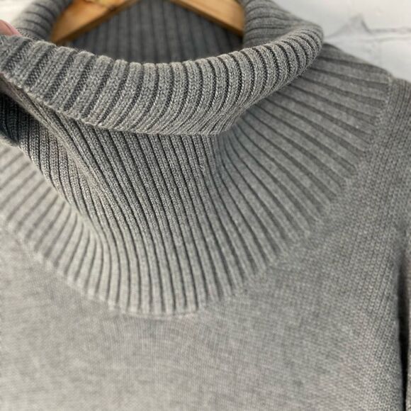 Michael Kors Gray Turtleneck Sweater XL - Picture 8 of 10